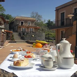 Antico Borgo Petralia Country house