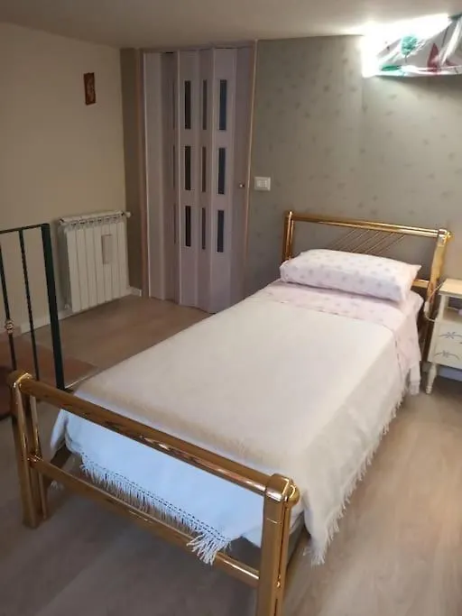 Holiday home Loft Sotto Il Vulcano, Con Posto Auto Privato Zafferana Etnea