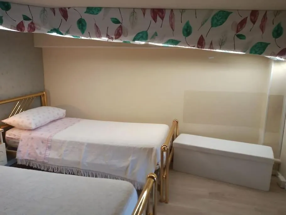 Loft Sotto Il Vulcano, Con Posto Auto Privato Zafferana Etnea 0*,
